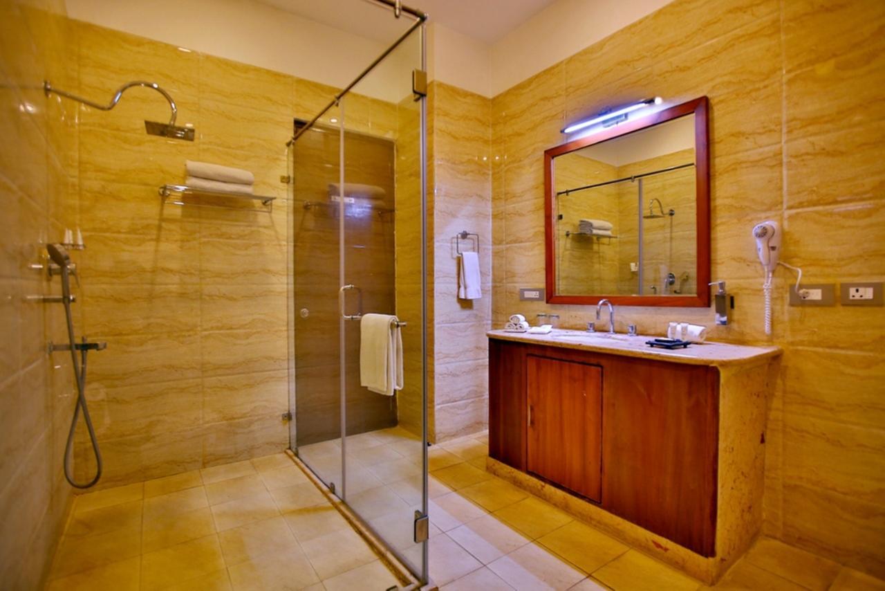 Regenta Resort Vanya Mahal Ranthambore Sawai Madhopur Esterno foto